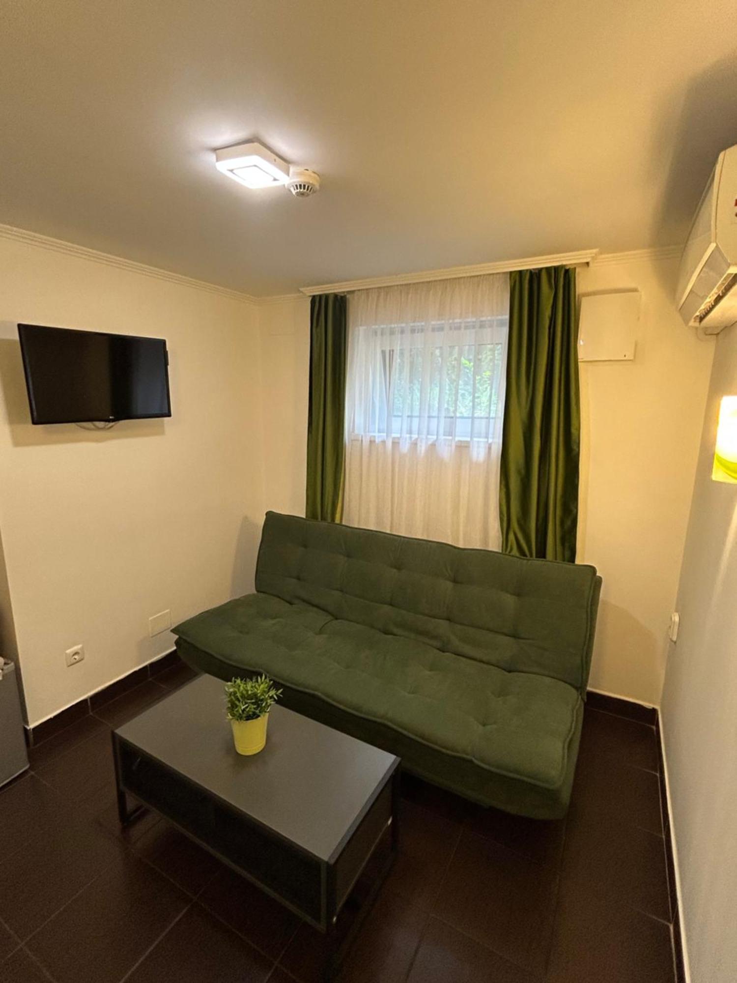 Caesar Apartments & Rooms Шиофок Экстерьер фото